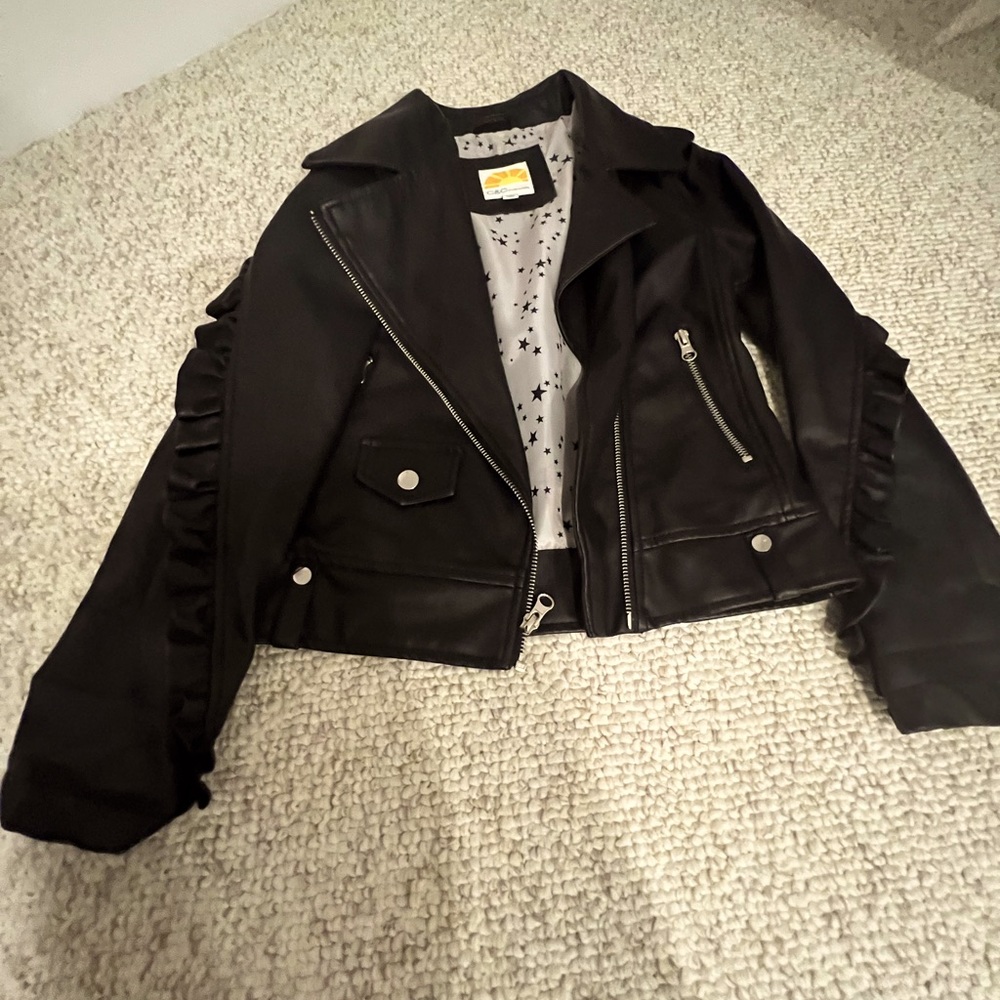 Cute leather jacket